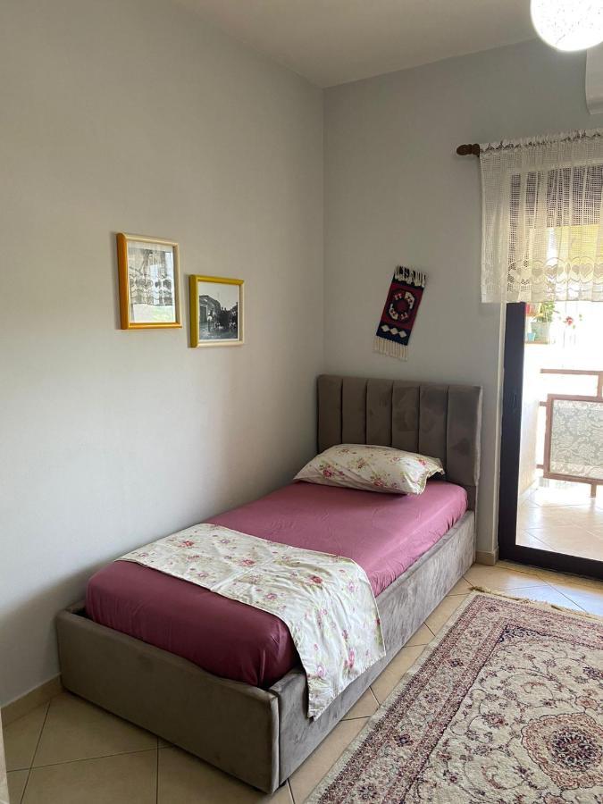 Panoramic Apartment Shkoder Exterior photo