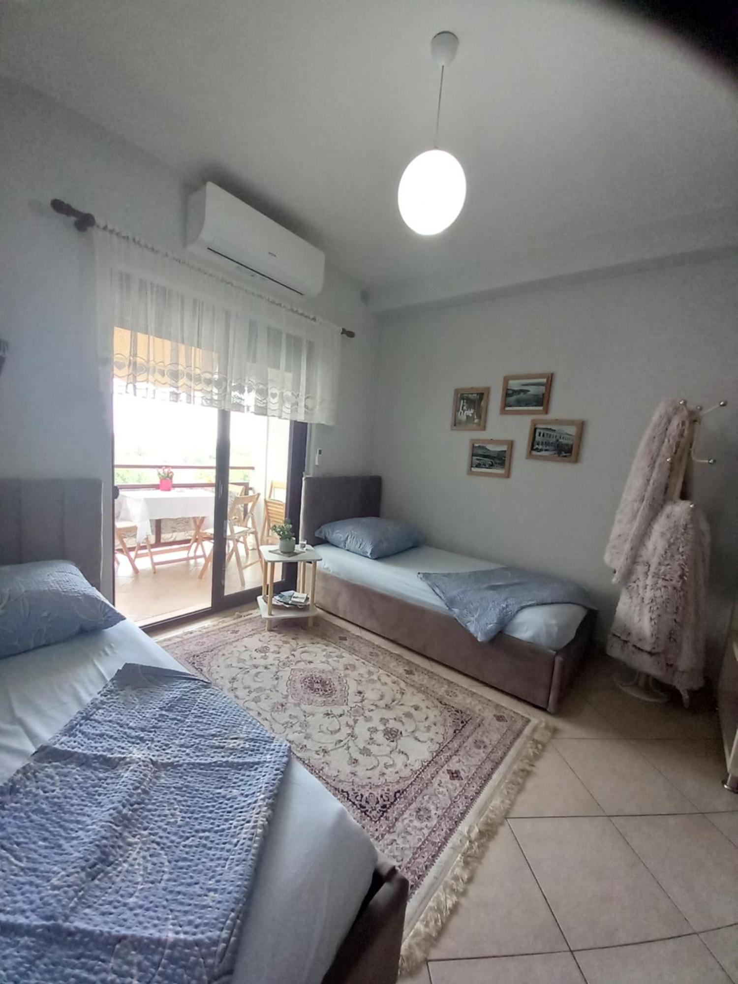 Panoramic Apartment Shkoder Exterior photo