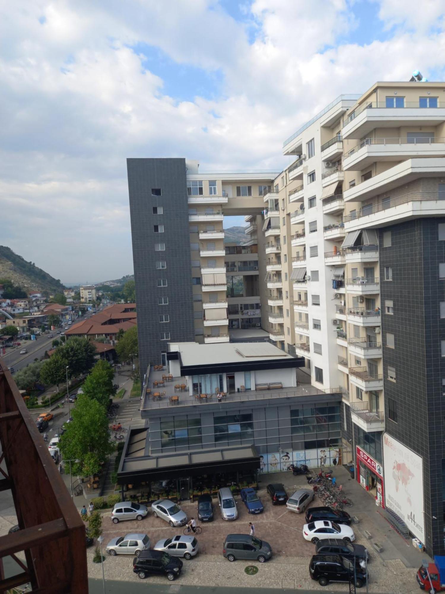 Panoramic Apartment Shkoder Exterior photo